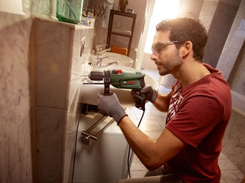 Дрель ударная Bosch EasyImpact 600