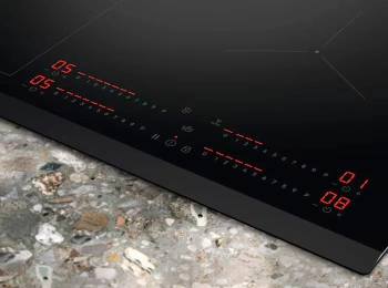 Индукционная варочная поверхность Electrolux EIS82453