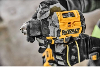 Шуруповерт DeWalt DCD800NT-XJ