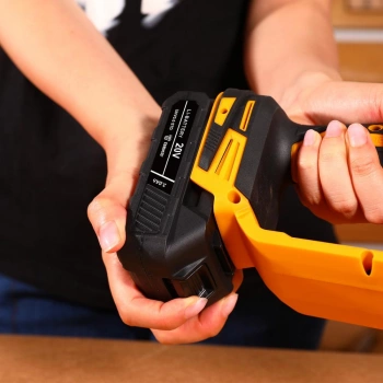 Батарея аккумуляторная Deko  UNV3.0 STD