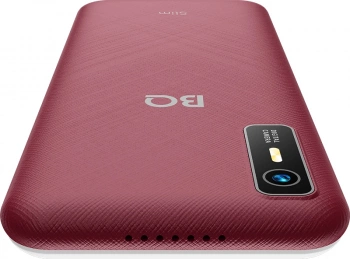 Мобильный телефон BQ 2833