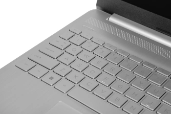 Ноутбук HP  15s-eq3009ny