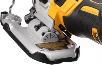 Лобзик DeWalt DCS335NT-XJ