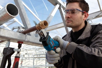 Сабельная пила Bosch GSA 10,8V-LI Solo