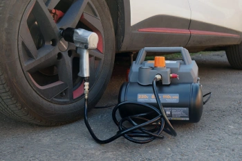 Автомобильный компрессор Berkut Smart Power SAC-400