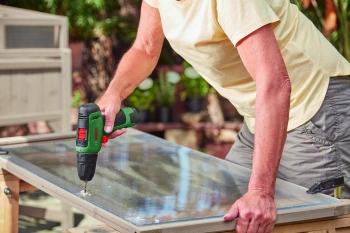 Дрель-шуруповерт Bosch EasyDrill 1200