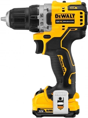 Дрель-шуруповерт DeWalt DCD701D2