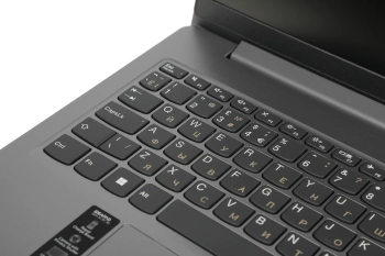 Ноутбук Lenovo IdeaPad  Slim 3 15IRU8