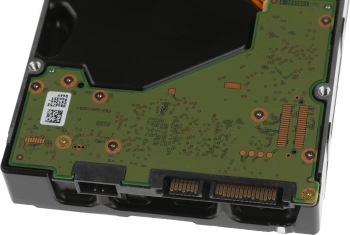 Жесткий диск WD SATA-III 20TB 0F38765  WUH722020BLE604