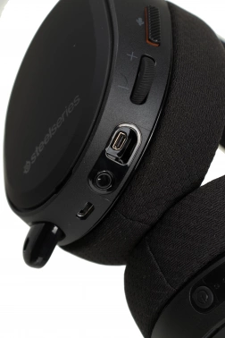 Наушники с микрофоном Steelseries Arctis Pro Wireless