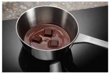 Индукционная варочная поверхность Electrolux EIV85453