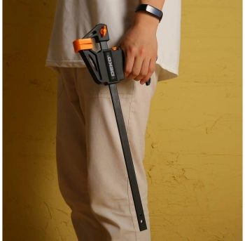 Струбцина Deko  CL03