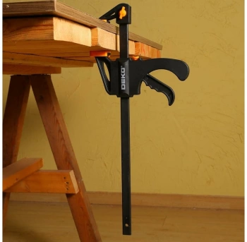 Струбцина Deko  CL03