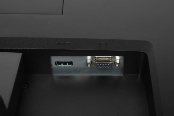 Монитор Dell 27