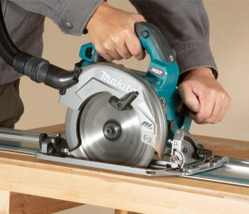 Циркулярная пила (дисковая) Makita HS004GZ