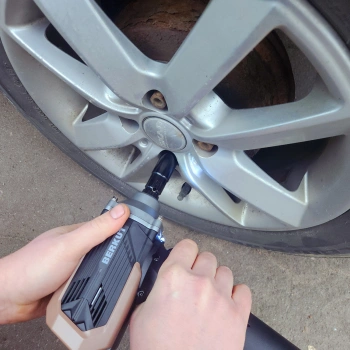 Гайковерт Berkut WAC-700