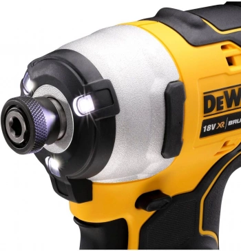 Шуруповерт DeWalt DCF809N-XJ