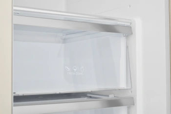 Холодильник Zugel ZRSS630C