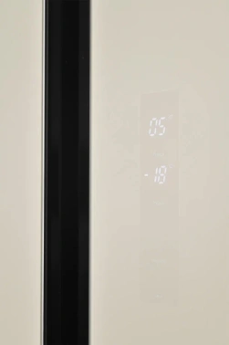 Холодильник Zugel ZRSS630C