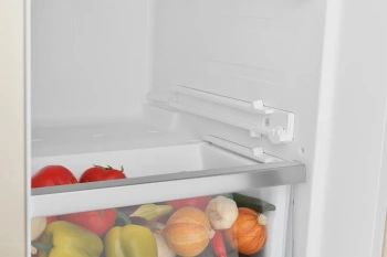 Холодильник Zugel ZRSS630C