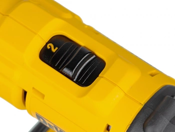 Дрель-шуруповерт DeWalt DCD771D2-QW
