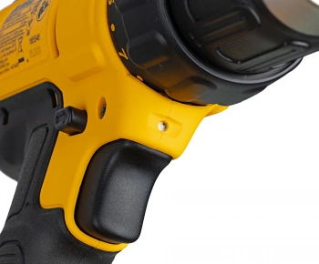 Дрель-шуруповерт DeWalt DCD771D2-QW