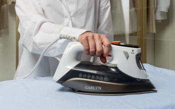 Утюг Garlyn GT-220