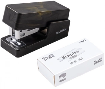 Степлер мини Deli NS083C BLACK Nusign 24/6 26/6 (25листов) черный 830скоб пластик коробка