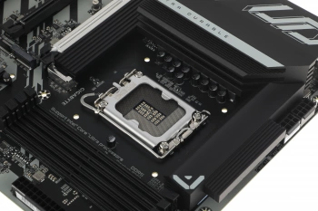 Материнская плата Gigabyte Z890 UD WIFI6E