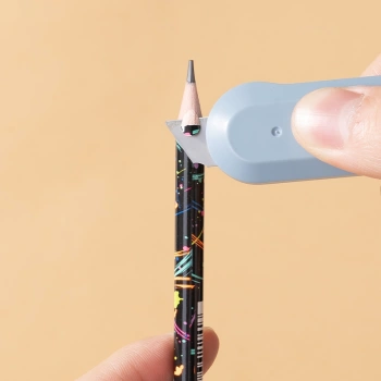 Карандаш ч/г Deli  EC045-HB