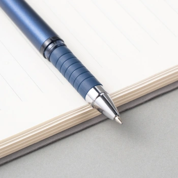 Ручка шариков. Deli EQ126-BL