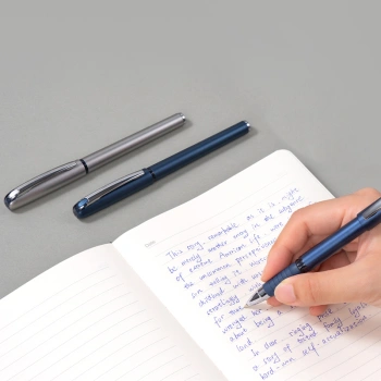 Ручка шариков. Deli EQ126-BL