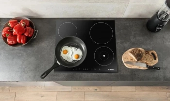 Индукционная варочная поверхность Hansa BHI68508