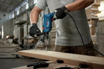 Дрель-шуруповерт Bosch GSB 600
