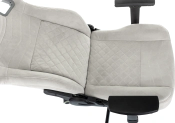 Кресло игровое Knight  Hunter