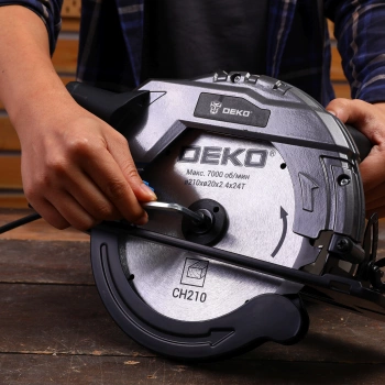 Циркулярная пила (дисковая) Deko CSDK-2500 PRO