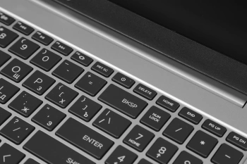 Ноутбук HP  250 G10