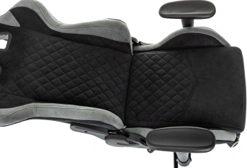 Кресло игровое Knight  Regal