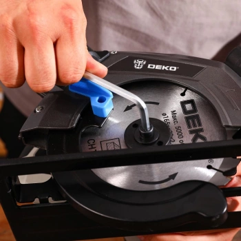 Циркулярная пила (дисковая) Deko CSDK-1500 PRO
