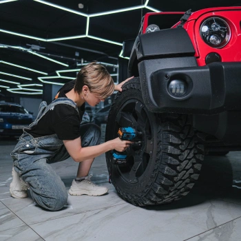 Гайковерт Bort BSR-21U