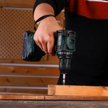 Шуруповерт Zitrek Greenpower 20 Pro