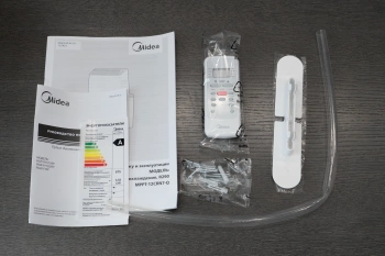 Кондиционер мобильный Midea MPPT-12CRFN7-Q