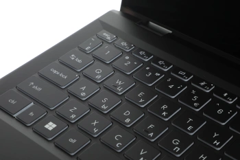 Ноутбук MSI Summit  E13 AI Evo A1MTG-001US