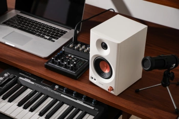 Колонки Edifier MR3