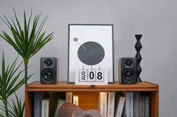 Колонки Edifier M60