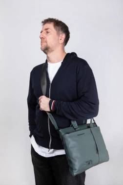 Деловая сумка мужская Piquadro Russel CA4021W137/VE с отделением для ноутбука 15.6