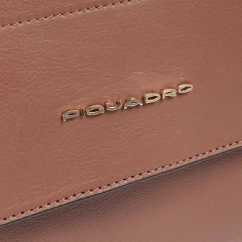 Деловая сумка женская Piquadro Circle BD6778W92/MBE с отделением для ноутбука 14