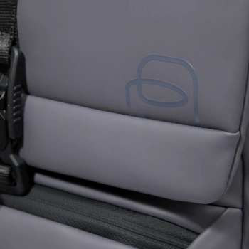 Рюкзак Piquadro Corner 2.0 CA6642C2OW/GR серый полиуретан/полиэстер