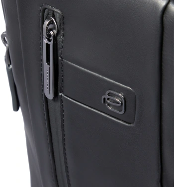 Рюкзак Piquadro Urban CA6801UB00/N черный кожа