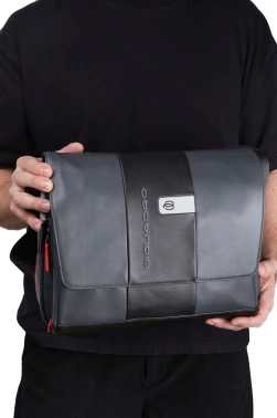 Сумка-мессенджер Piquadro Urban CA6802UB00/GRN с отделением для ноутбука 14